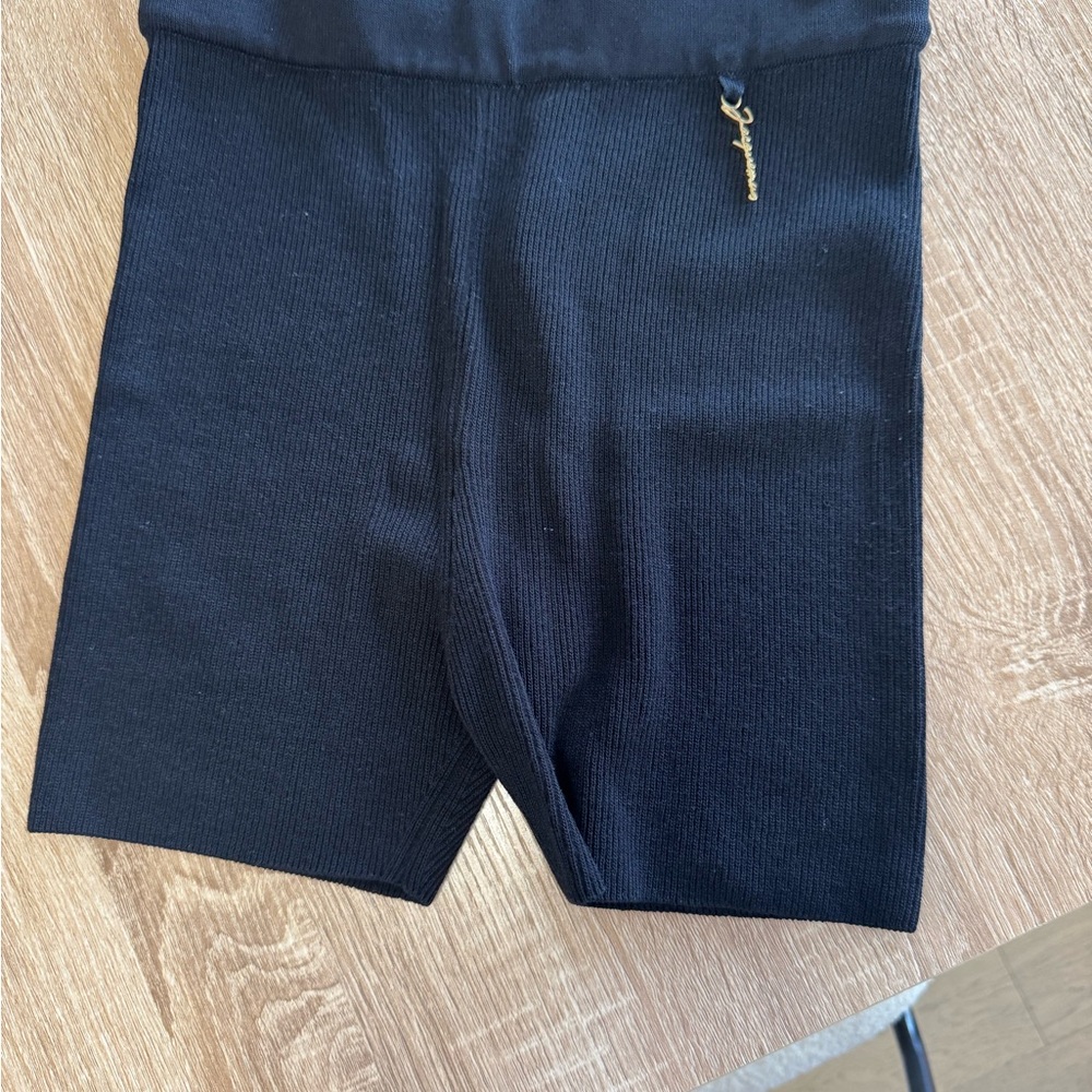 Jacquemus Black Women's Shorts